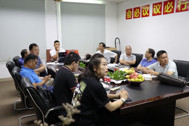 湖北省黃梅縣李縣長蒞臨公司考察調(diào)研